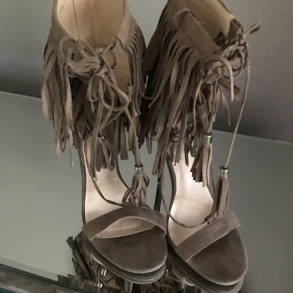 Sexy uncle high-heels